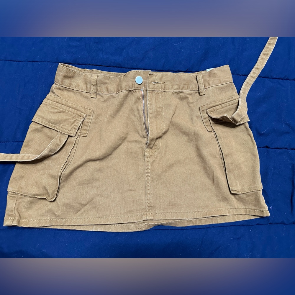 Khaki skirt